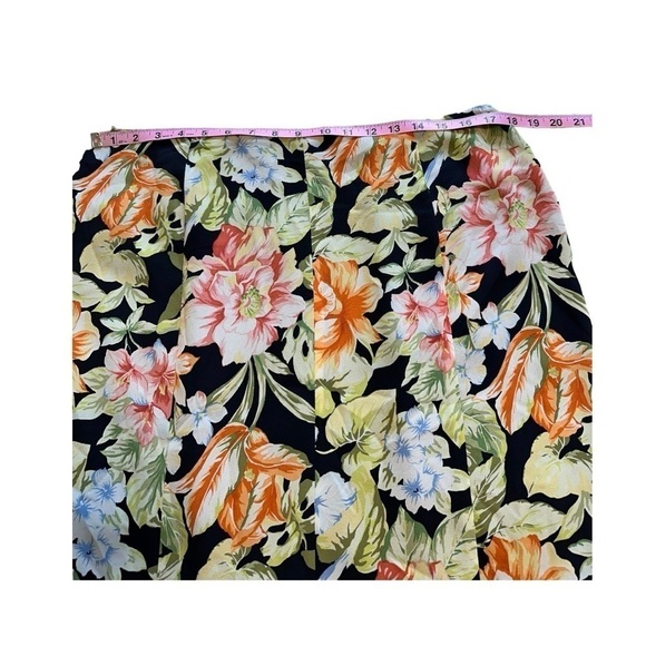 Talbots Floral Flounce Skirt 100% Silk - Size 16 - Picture 7 of 8
